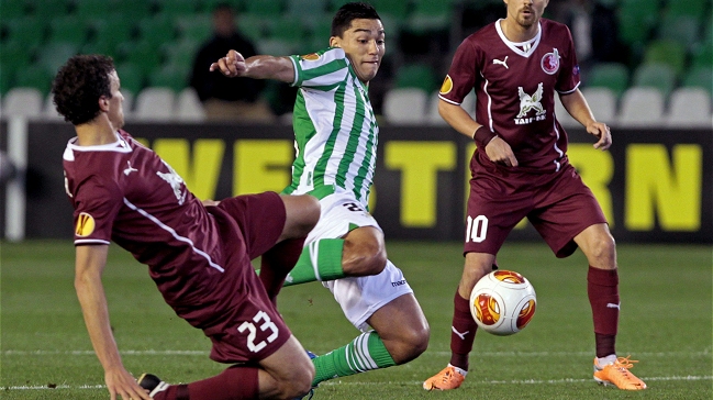 Lorenzo Reyes y la realidad de Betis: Tenemos que sacar esto adelante