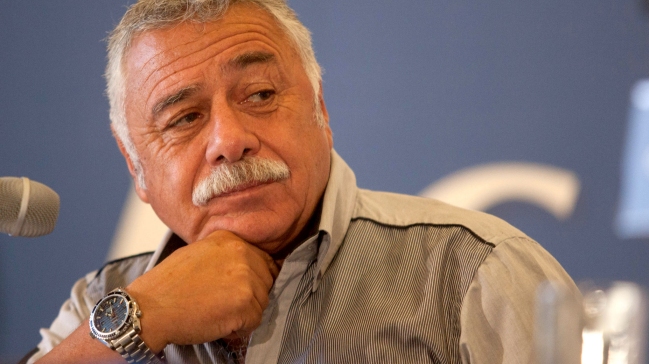 CySD Colo Colo busca la fórmula para instalar a Caszely en el directorio de ByN