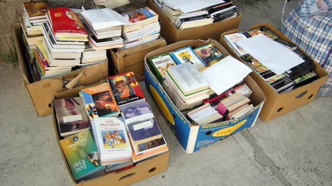 PDI incautó 200 libros falsificados en Talca