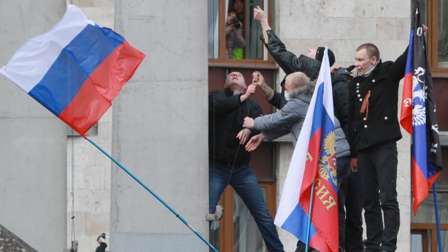 Senado ruso autorizó empleo de tropas en Ucrania