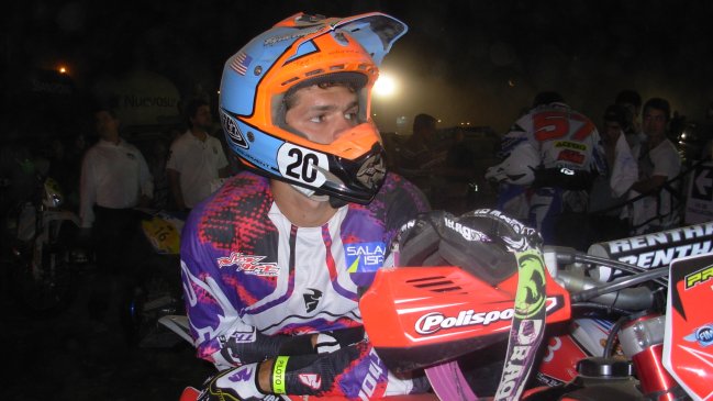 Benjamín Israel sufrió dura caída en el Gran Premio de Enduro Dunas de Putu