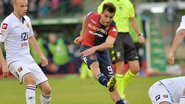 Mauricio Pinilla participó en la victoria de Cagliari