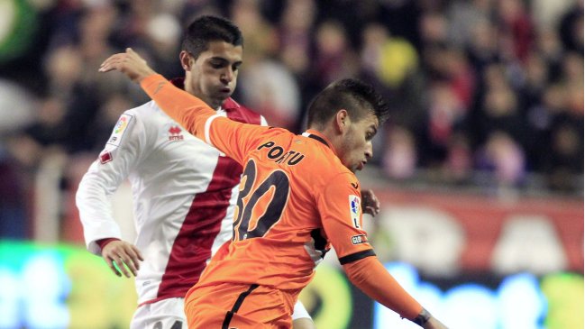 Valencia de Eduardo Vargas perdió por la cuenta mínima ante Rayo Vallecano