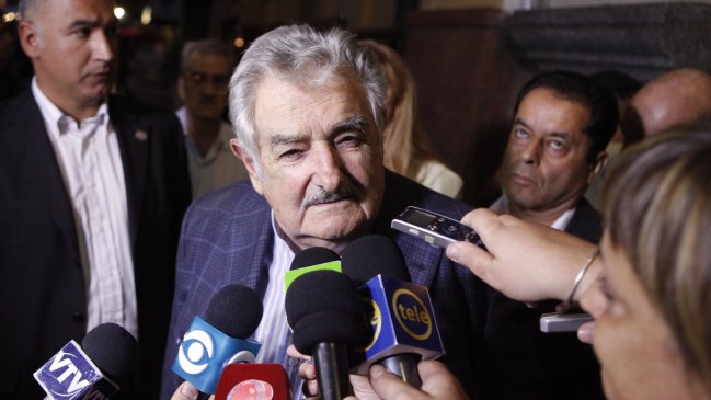 Mujica: Chávez dejó un vacío muy difícil de llenar