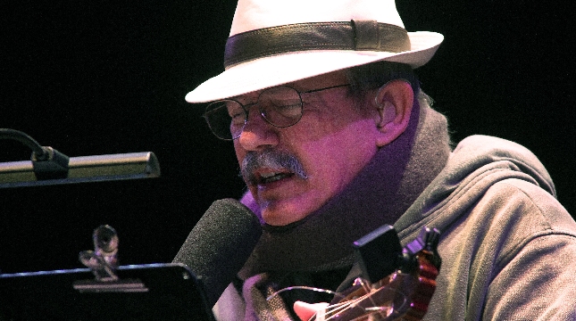 Silvio Rodríguez admite que Cuba está rectificando, aunque un poco tarde