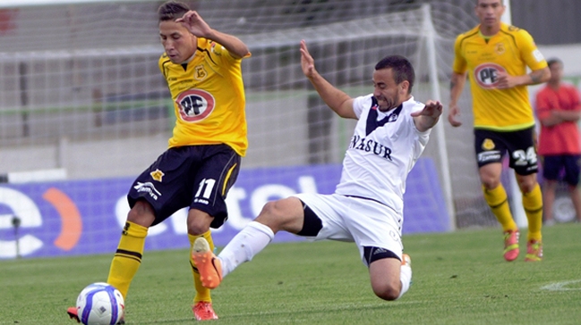 Este viernes se terminará de jugar el duelo entre S. Morning y San Luis