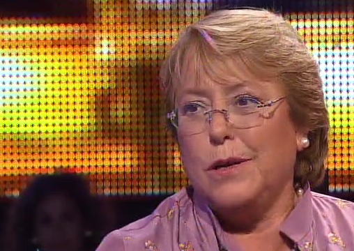 Bachelet dio respaldo público a cuestionada subsecretaria de FF.AA.