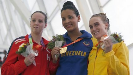 El segundo lugar de Kristel Köbrich en los 400 libre de Santiago 2014