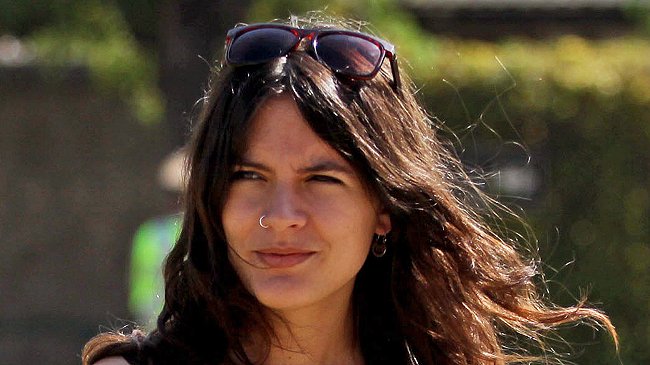 Camila Vallejo: La mayoría determinó la presidencia de Maduro y hay que respetarlo