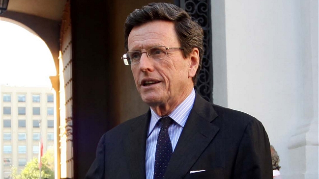 Carlos Larraín inició gira nacional para proyectar la nueva oposición