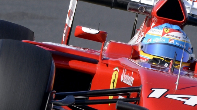 Alonso superó a los Mercedes en la primera jornada de prácticas en Australia