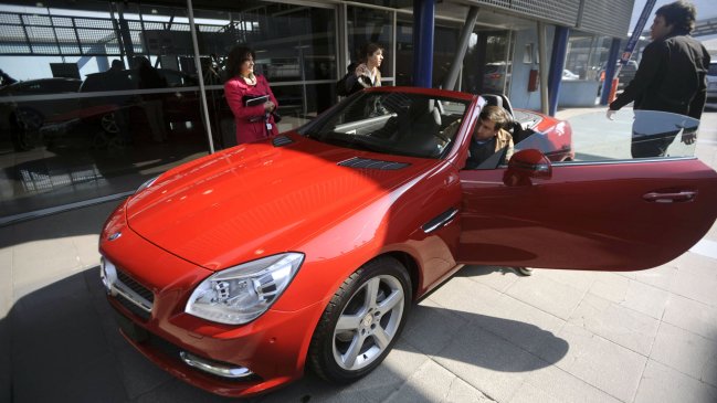 Carabineros recuperó el cuarto Mercedes Benz robado en San Bernardo