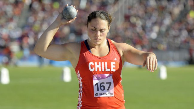 Natalia Ducó ganó el lanzamiento de la bala y dio nuevo oro para Chile en Santiago 2014