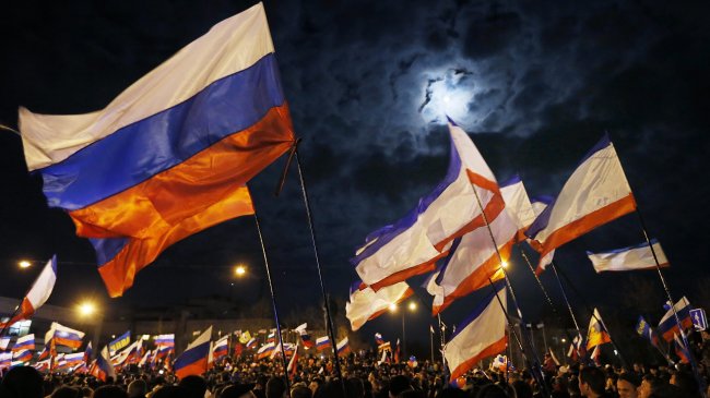 Parlamento crimeo pidió oficialmente su anexión a Rusia