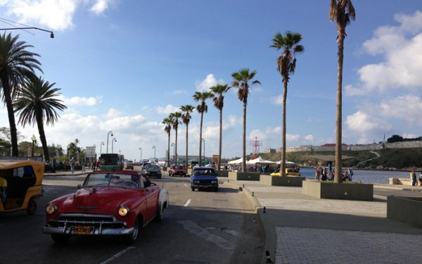 Cuba afina nueva ley para inversión extranjera 