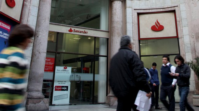 Economía derogó normativa que regulaba alzas unilaterales en contratos