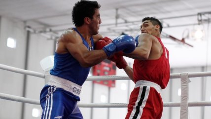  Chileno Véliz cayó en ajustada final de boxeo  
