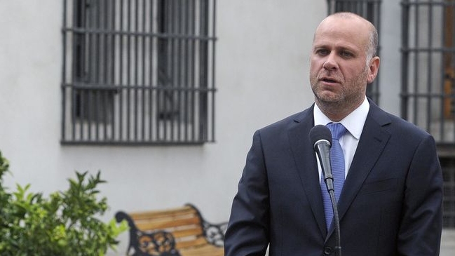 Gobierno confirmó renuncias de gobernadores de Antofagasta y Santiago