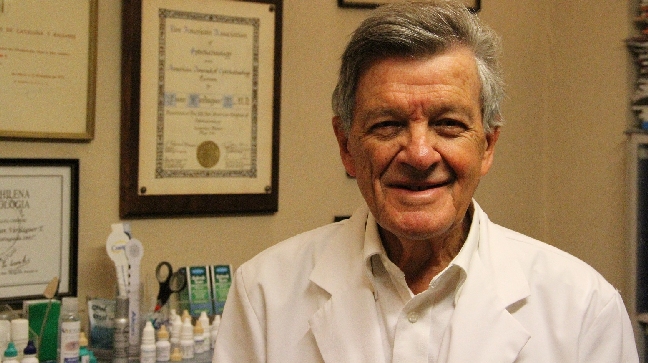 Oftalmólogo Juan Verdaguer Tarradella obtuvo el Premio Nacional de Medicina 2014