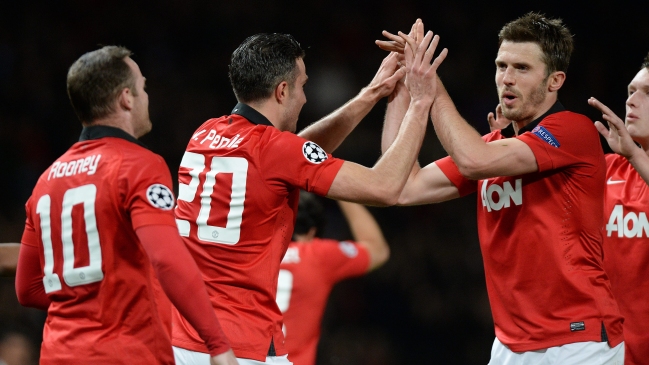 Manchester United dio vuelta la serie ante Olympiakos gracias a un inspirado Van Persie