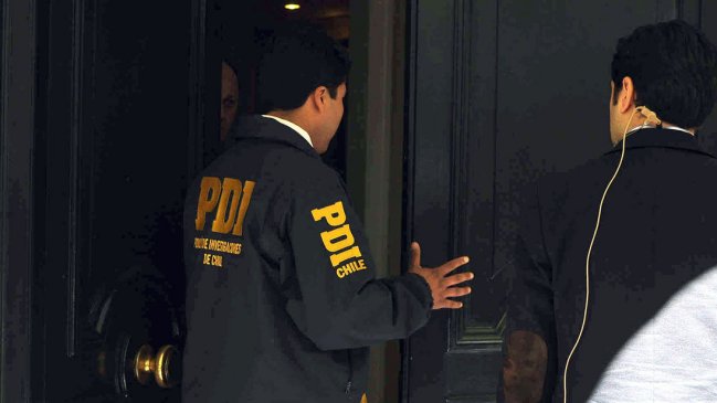 PDI detuvo a sujetos que robaron camión en Cerro Navia