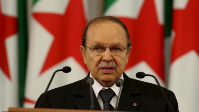 Presidente argelino reconoció la pérdida de parte de sus capacidades físicas