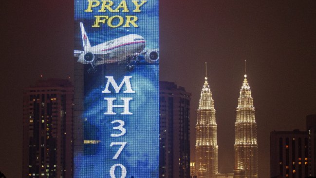 Detectan nuevas imágenes de objetos en la zona donde se busca el avión desaparecido