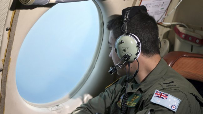Australia amplía zona de búsqueda del avión Malaysia Airlines con nuevas pistas de Francia