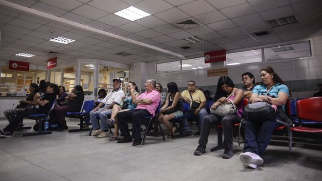 Renunció director de policlínico investigado por fraude y asociación ilícita