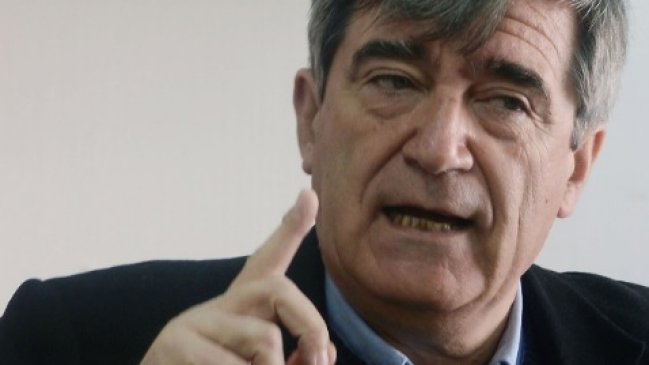 Camilo Escalona: Girardi y Quintana han descalificado de forma inaceptable