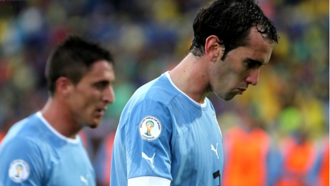 Renunció dirigencia del fútbol uruguayo y FIFA analiza castigo