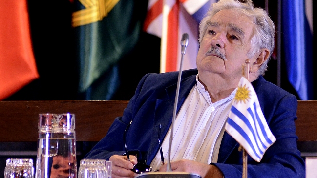 José Mujica negó responsabilidad en renuncia de la plana mayor del fútbol uruguayo