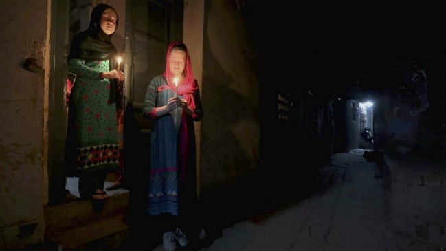 Una joven fue quemada viva después de ser secuestrada y violada en Pakistán