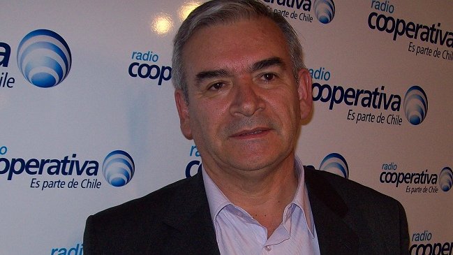 Renunció directiva de la Cámara Chilena del Libro