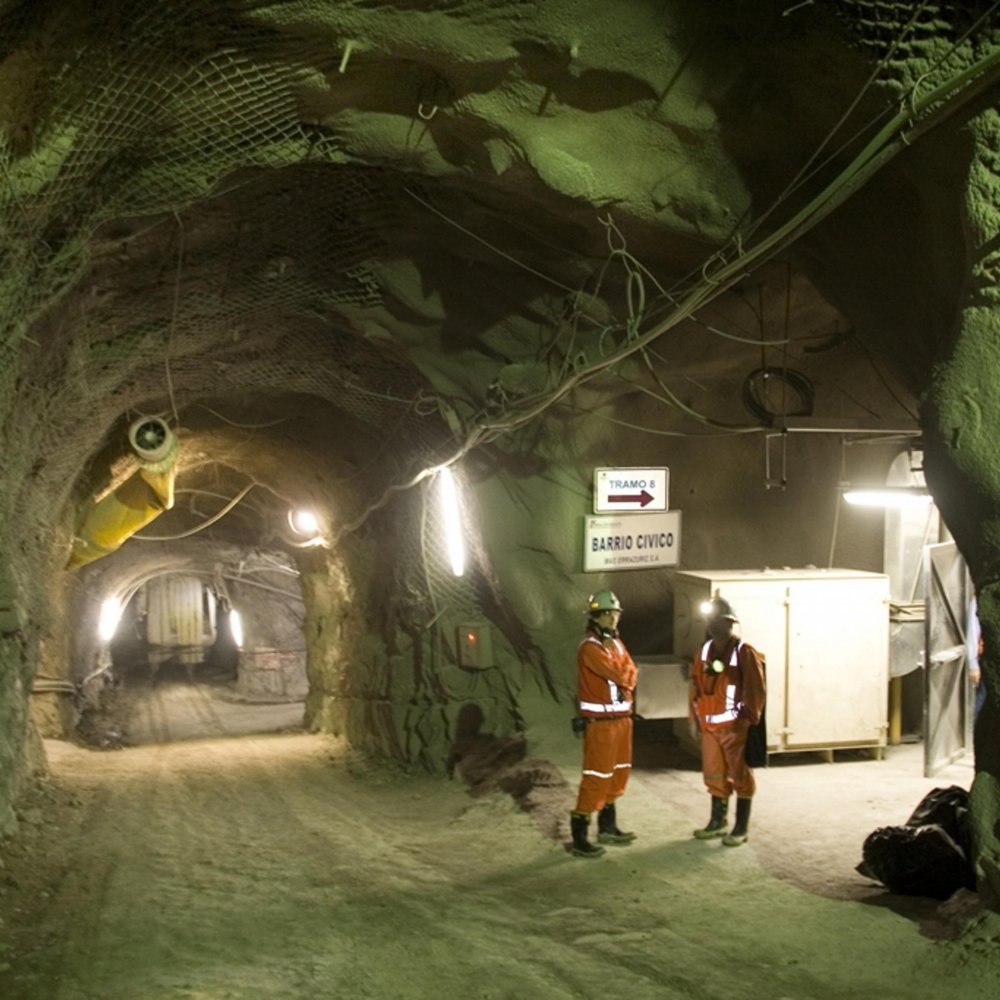 Economía supera expectativas y crece 2,9 por ciento en febrero