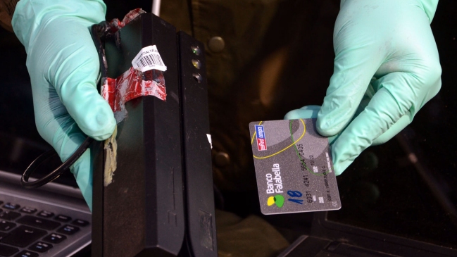 OS-9 detuvo a cuatro integrantes de banda dedicada a la clonación de tarjetas