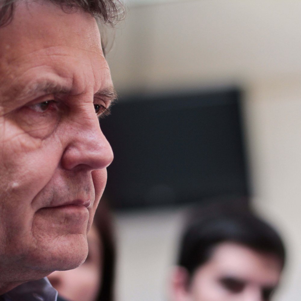 UDI: La única Guerra Fría es la aplanadora que están pasando en el Congreso