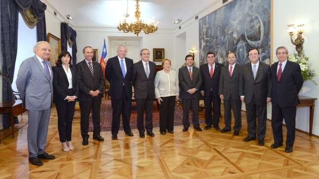 Bachelet por reforma tributaria: Quien tiene más va a pagar más, eso es justicia