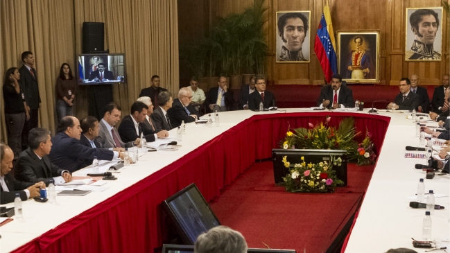 Gobierno y oposición hablaron de amnistía, economía y violencia en Venezuela