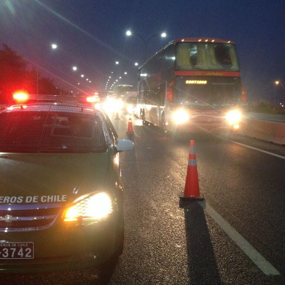 Persona murió tras arrojarse desde una pasarela en General Velásquez