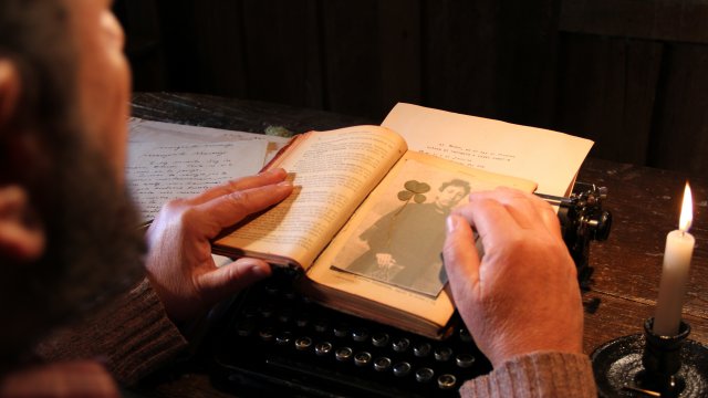 Manuel Basoalto: Neruda fue un actor relevante en la historia política de Chile