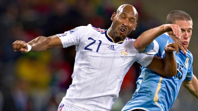 Atlético Mineiro descartó contratación del francés Nicolás Anelka