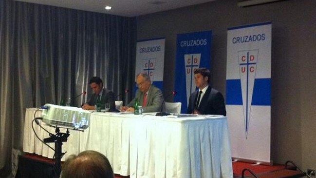 Jaime Estévez dejó presidencia de Cruzados y anunció a Luis Larraín como sucesor