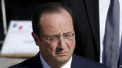  Hollande perdería elección ante Sarkozy y Le Pen  