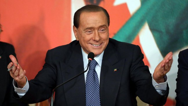 Berlusconi está 