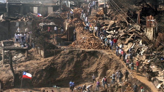 Sename presentó denuncias a CNTV por entrevistas a niños por incendio en Valparaíso