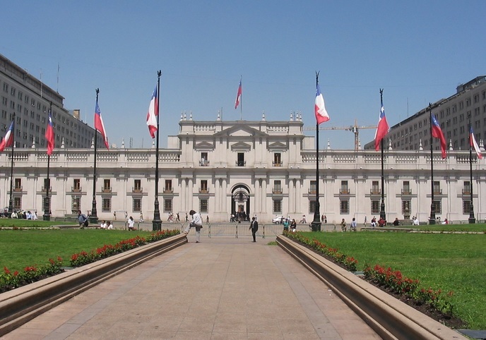 Funcionarios y asesores del Gobierno ganan hasta siete millones de pesos