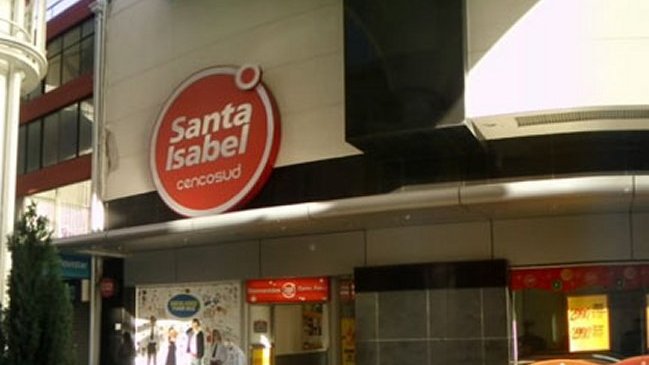 Cencosud deberá pagar millonaria indemnización a clienta que sufrió caída