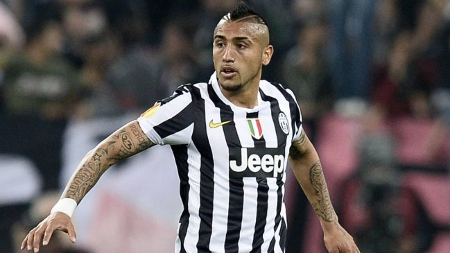 Médico de Juventus: Esperamos no tener que operar a Arturo Vidal