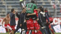 U. La Calera igualó con U. Católica en San Carlos y logró la permanencia en Primera División